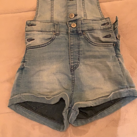 H&M short denim overalls - Picture 5 of 8